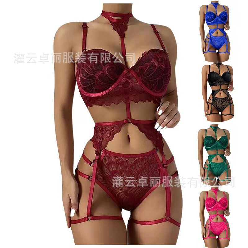 European and American new three-piece set plus size women's sexy strap sequined silver nightdress sexy lingerie factory wholesale European and American new three-piece set plus size women's sexy strap sequined silver nightdress sexy lingerie factory wholesale