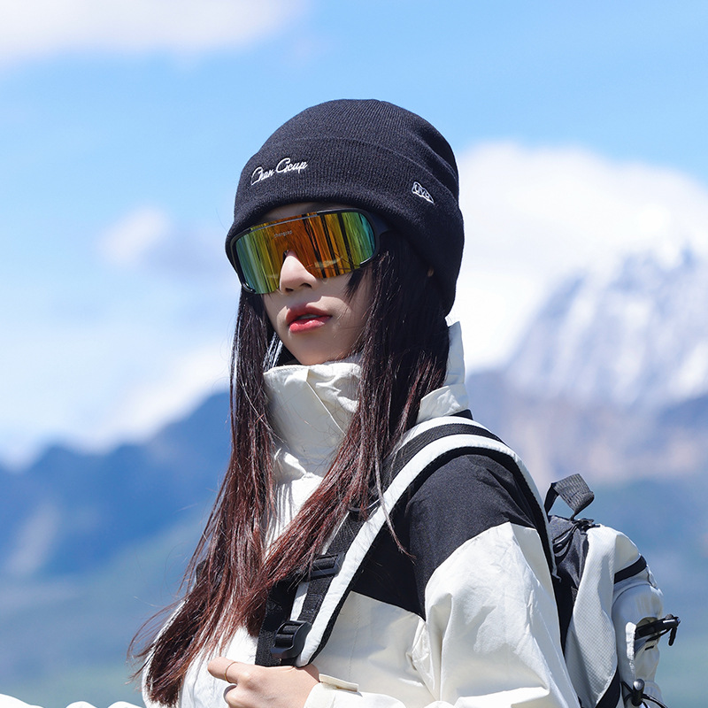 跨境刺绣防风保暖针织帽户外登山时尚毛线帽子秋冬季包头帽男女款