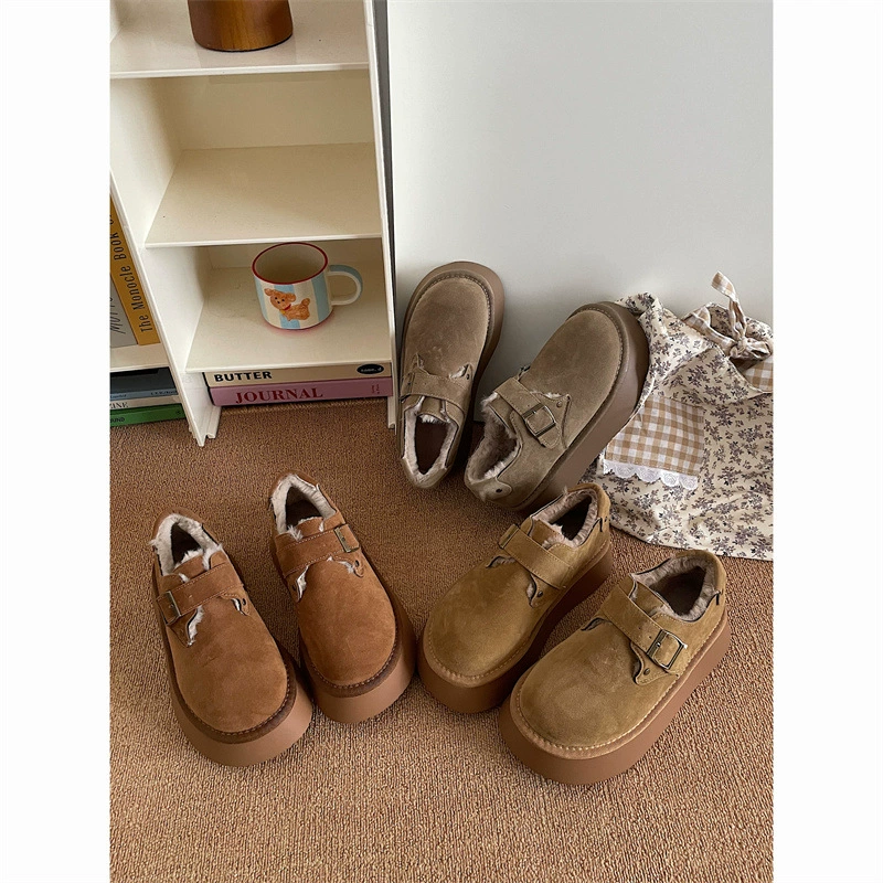 Сетка красная противоскользящая теплая хлопчатобумажная обувь на толстой подошве женская зимняя 2024 новая плюшевая ретро шерстяная обувь