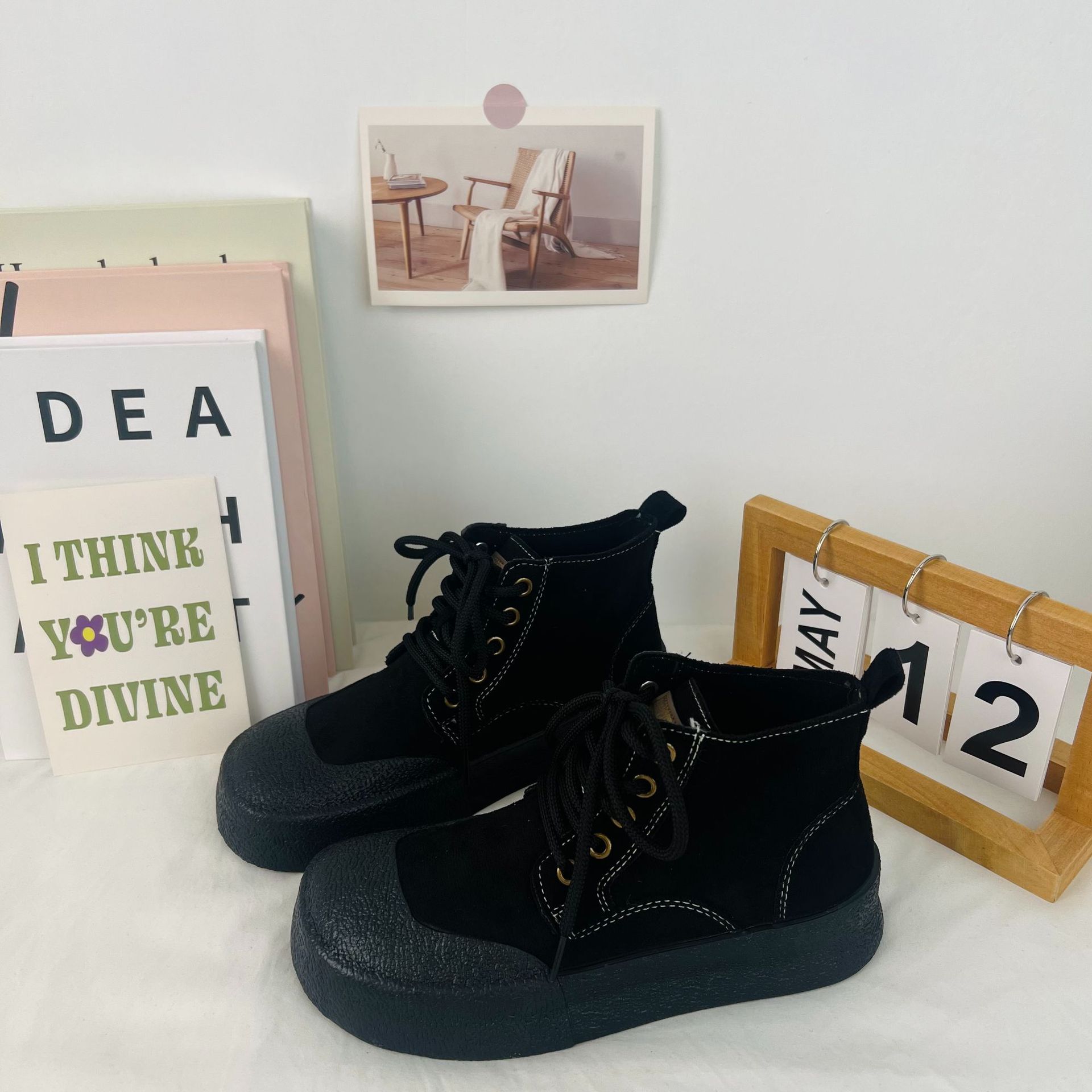 Yuanyuan 2024 primavera mid-Top estilo coreano zapatos de lona del todo fósforo estudiante Harajuku calle zapatos de plataforma de tiro en línea zapatos de transmisión en vivo