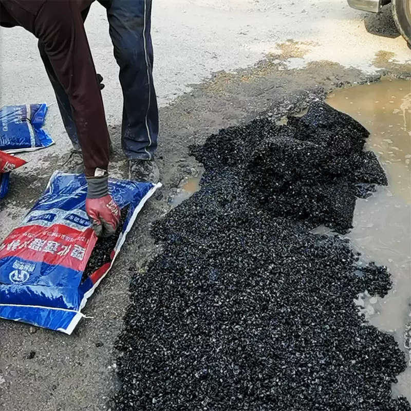 沥青冷补料 硅沥青速凝型 坑槽有水及雨天可施工 高速路陡坡适用