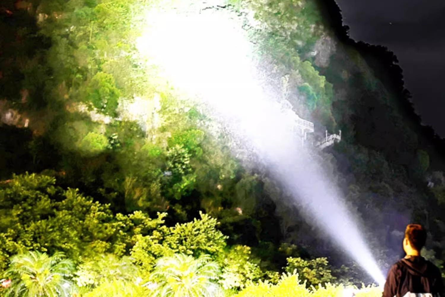 New Flashlight with Strong Light, Rechargeable, Outdoor, Ultra-Bright, Long-Range, Small, Mini, Portable, Durable, Mixed Led Light