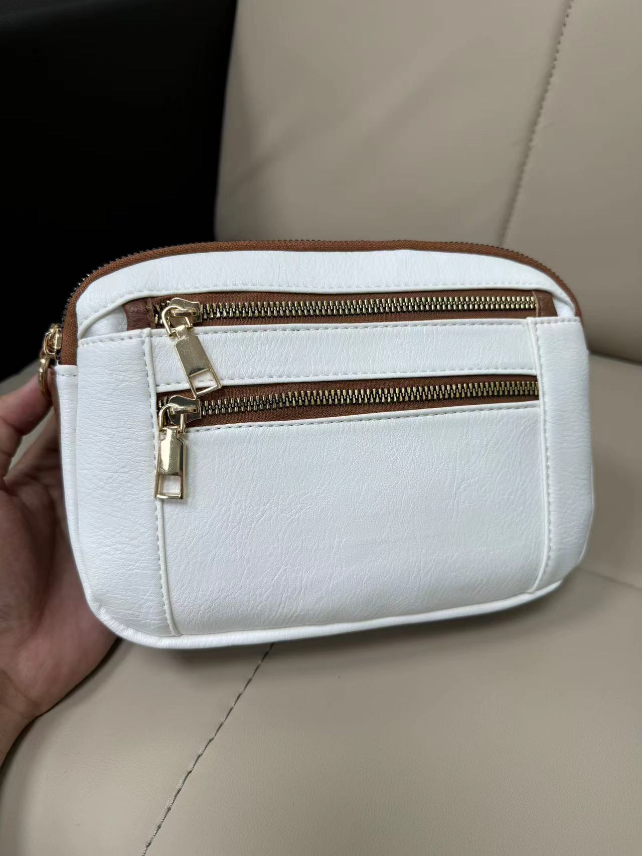 Women's Small Pu Leather Cow Pattern Color Block Plaid Classic Style Square Zipper Crossbody Bag display picture 2