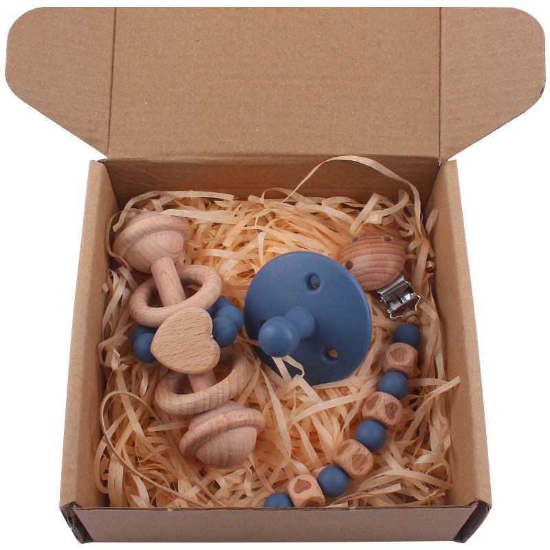 Bebé de dibujos animados de haya corazón sonajero mordedor calmante bebé silicona pezón mordedura chupete cadena traje de tres piezas