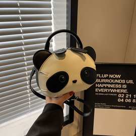 森系可爱熊猫精致小包卡通包包新款迷你百搭少女斜挎包外出单肩包