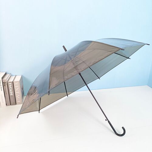 A large quantity of wholesale long-handled transparent umbrellas with colored transparent shafts, semi-automatic cheap umbrellas, advertising logos, and gift umbrellas