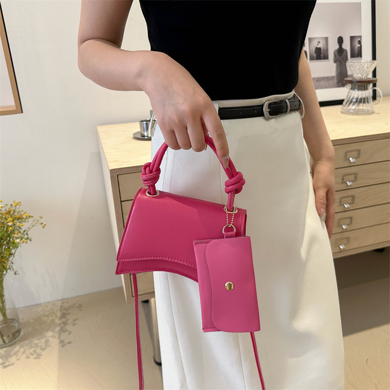 Moteveske for kvinner 2024 ny trend mote skulder enkel uformell crossbody ensfarget mor og barn-veske_voghion.com