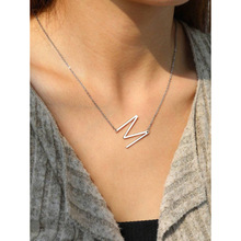 V 37290 Stainless steel letter pendant necklace �������ĸ��