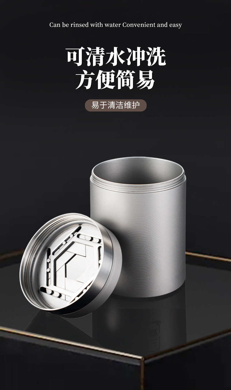 Car-Mounted Ashtray with Lid, Stress-Relief, Stylish, Trendy, Stainless Steel, Anti-Flying Ash, Suitable for In-Car Business Gifts