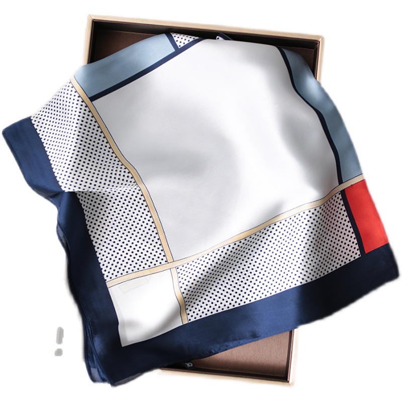 Shi Pukun Abito stile primavera/estate Semplice ed elegante in una piccola sciarpa professionale versatile da donna quadrata_voghion.com