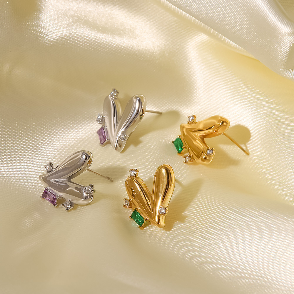 Fashion Heart Shape Stainless Steel Ear Studs Plating Zircon Stainless Steel Earrings