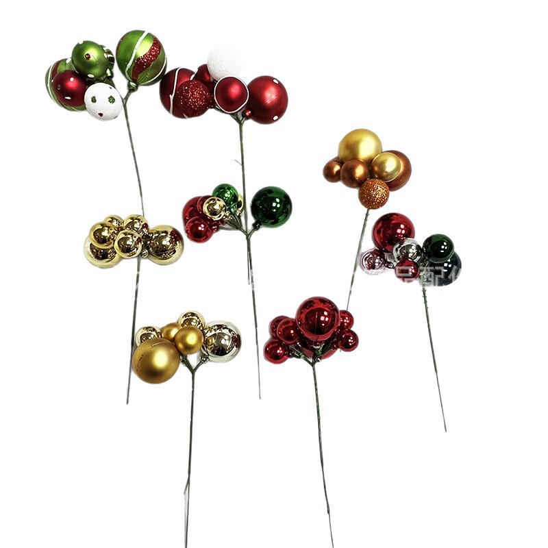 国境を越えた新しいプラスチック製のクリスマスボール、花の枝、丸いボール、クリスマスツリーの装飾ボール、4cm 色のボール、花束の装飾品。|undefined