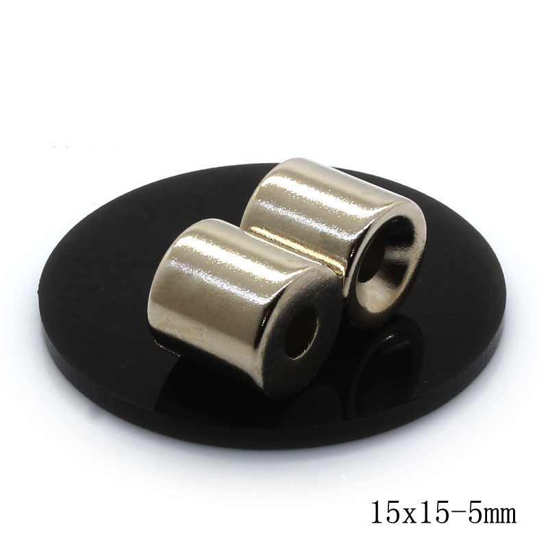 15x15-5mm圆形强磁铁打孔钕铁硼 稀土磁钢15*15孔5mm沉直孔吸铁石