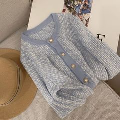 2025早春装新款慵懒风短款蓝色上衣薄款针织开衫小香风毛衣外套女