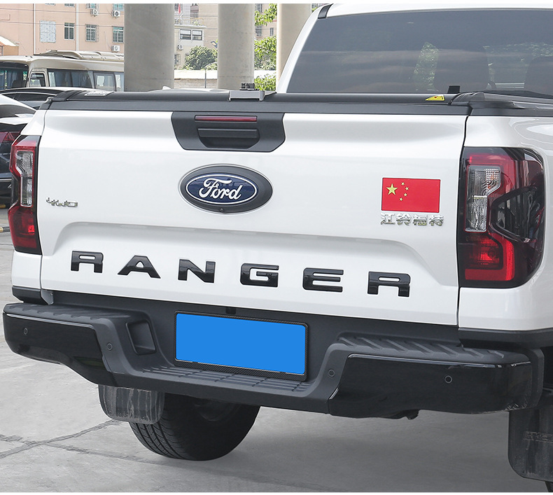 Suitable for Ford Ranger RANGER tailgate wordmark carbon fiber black electroplated three-dimensional 3D logo rear bucket logo