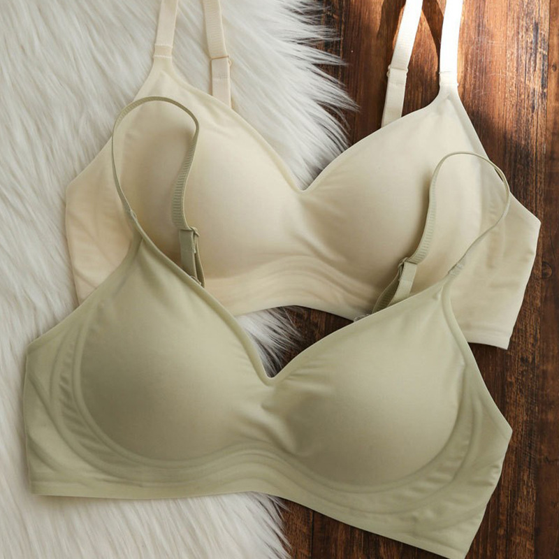 Japanese milk silk cool texture without traces and rings underwear for women gathering large breasts to show small soft support bra summer thin style