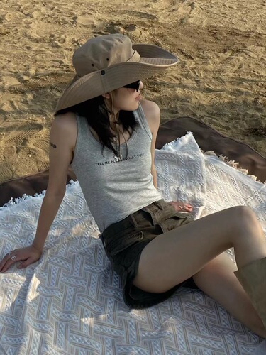 Western cowboy hat for women with drawstring fisherman hat for men, summer vacation large brim sun hat for outdoor fishing and mountain climbing