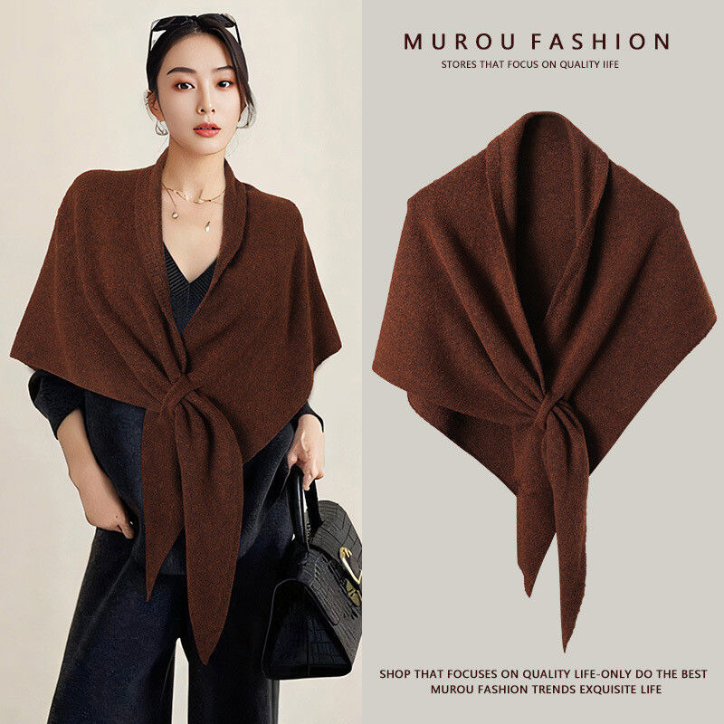 Cachecol triangular de tricô em mistura de lã para mulher inverno_voghion.com