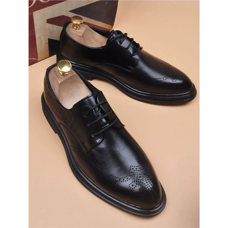 Новые мужские резные деловые дышащие кожаные британские острые туфли повседневная работа мужская обувь удобная минималистичная кожаная обувь