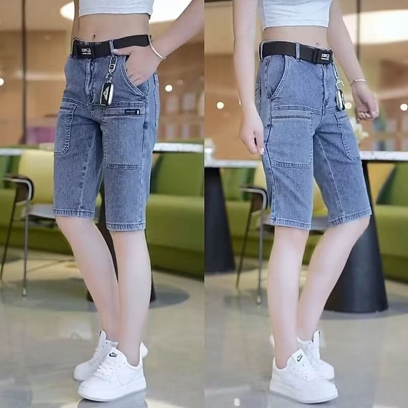 Pantalones cortos de mezclilla de la calle para hombres 2024 marea de verano retro lavado y pantalones de pierna recta desgastados pantalones de cintura elástica sueltos de cinco puntos