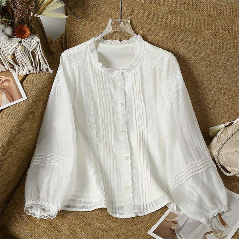 Popular French-style lace long-sleeve shirt, 2026 summer new model, loose-fitting, age-reducing, solid color top Popular French-style lace long-sleeve shirt, 2026 summer new model, loose-fitting, age-reducing, solid color top