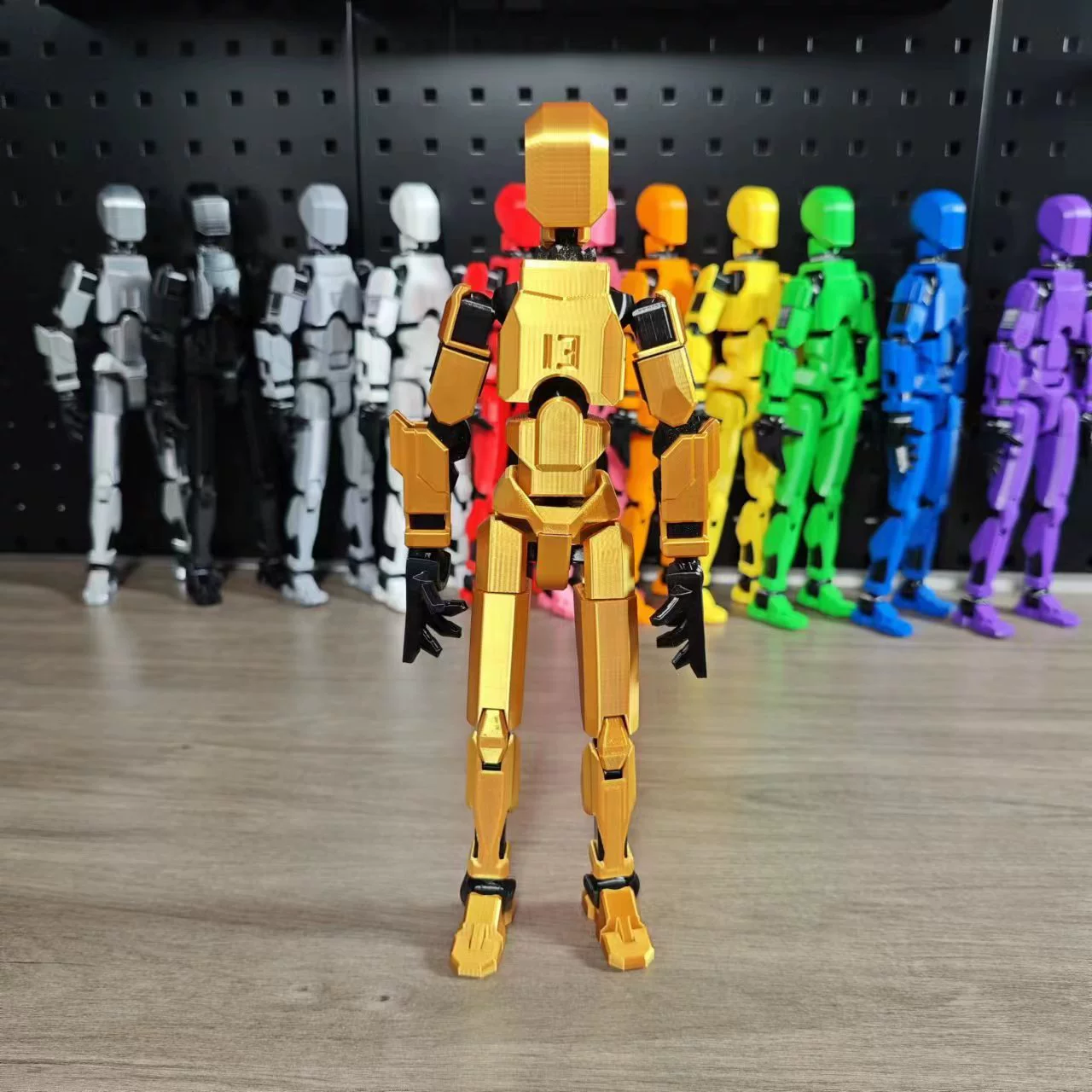 Articulated mini figure, ABS multi‑joint robot, 4 weapons & 3 gestures, assembled or kit