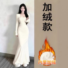 白色步步生莲鱼尾连衣裙女秋冬季大衣内搭包臀梨形伯克利长裙子