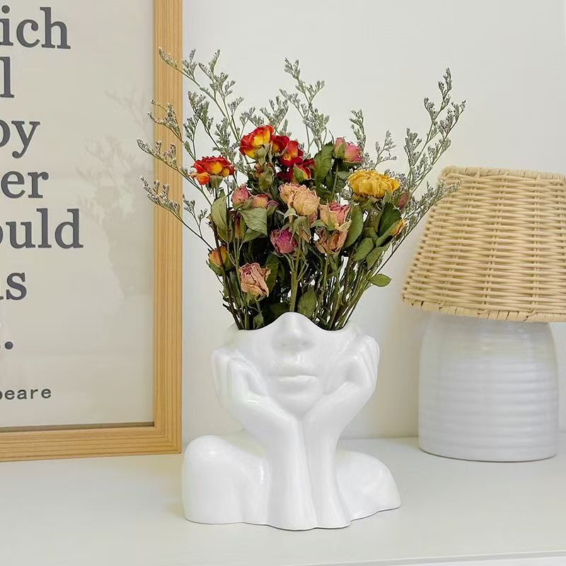 Scandinavian Abstract Human Face Eyebrow Pencil Makeup Brush Storage Pen Holder Cosmetics Desktop Storage Rack Creative Vase Ornaments