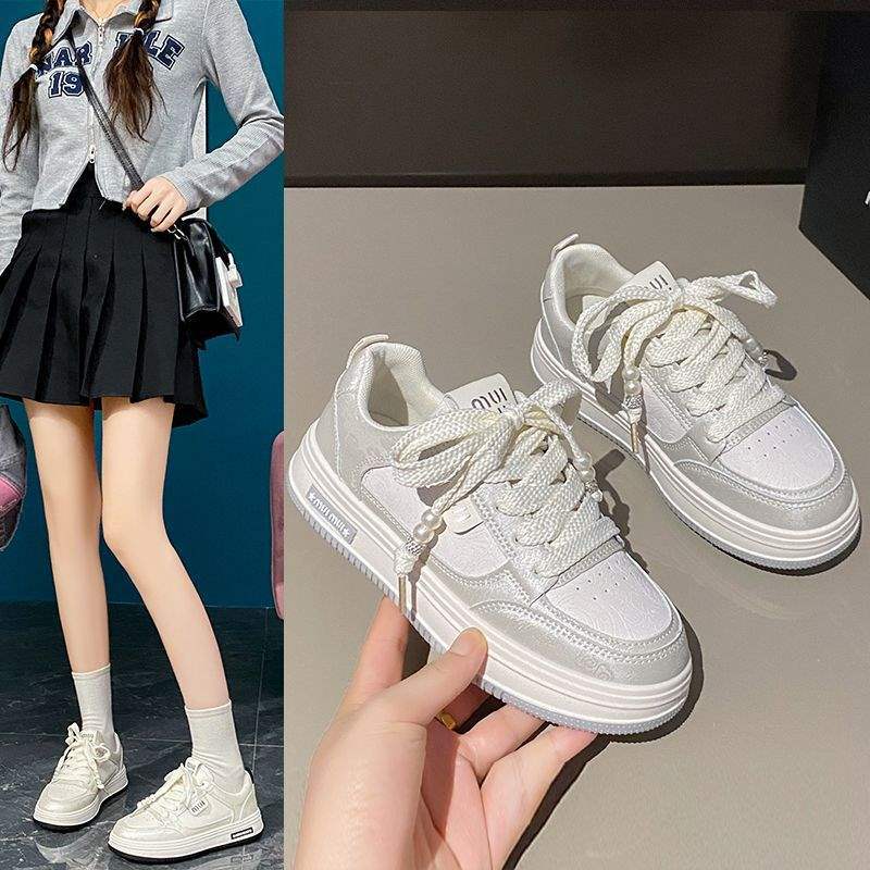 Yang Mi mismo estilo zapatos de mujer 2025 primavera y otoño nuevos zapatos casuales de suela gruesa zapatos de tabla ins zapatos blancos transpirables de todo fósforo mujeres