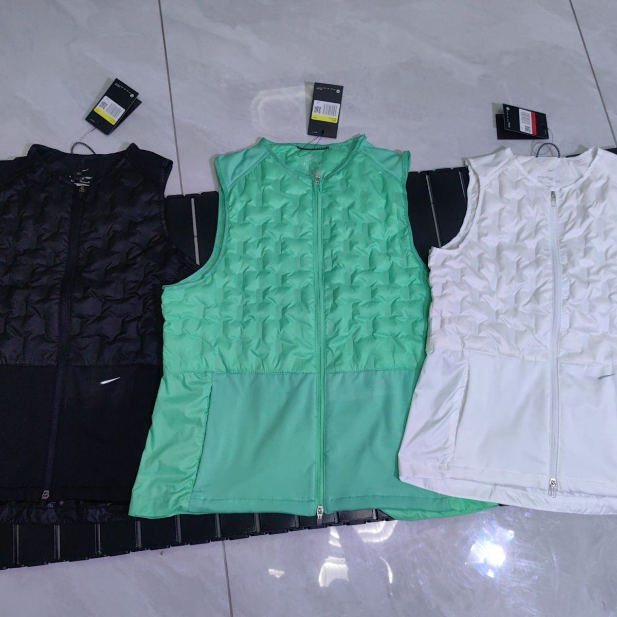 Cross-border European and American popular sports training down vest, lightweight, warm, reflective, breathable, suitable for running and casual wear