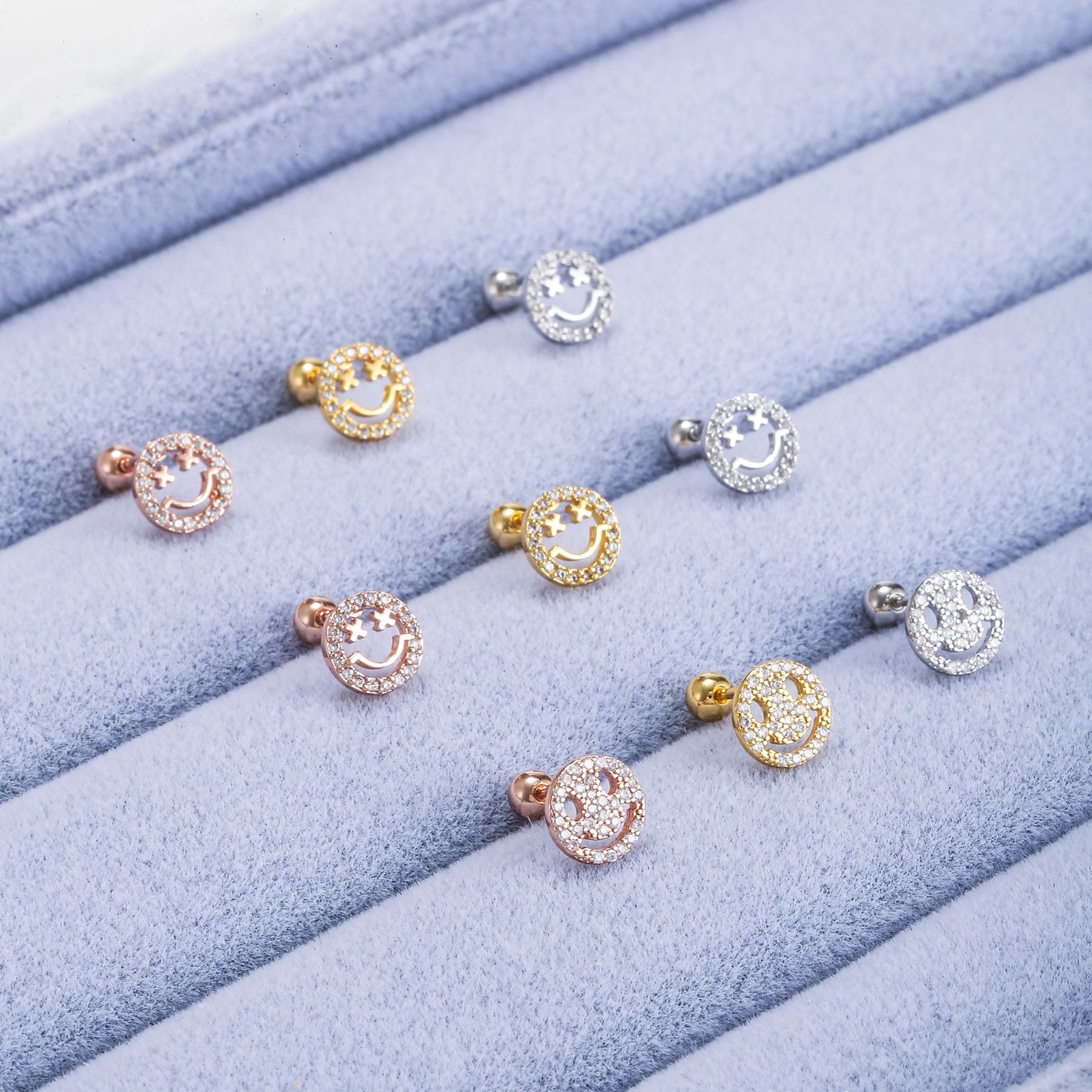 Smiley Face Ear Bone Stud Micro Inlaid Zircon 20G Stainless Steel Rod Piercing Twist Ball Earring