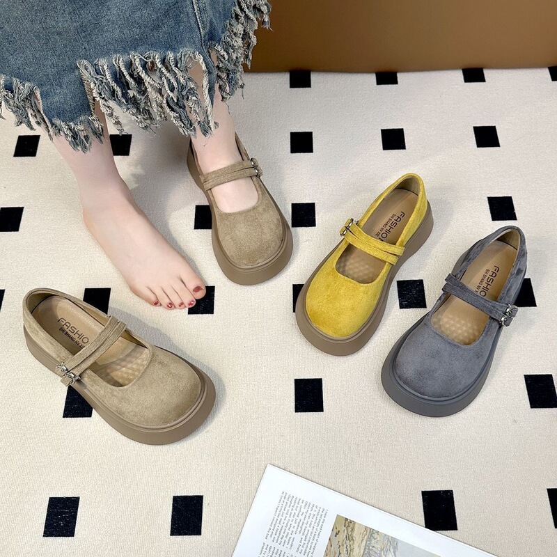 Trendy Retro Thick-Soled Mary Jane Shoes for Women, 2025 Spring New Style, Single Strap, Fashionable, Slimming Loafers That Go Well with Dresses Trendy Retro Thick-Soled Mary Jane Shoes for Women, 2025 Spring New Style, Single Strap, Fashionable, Slimming Loafers That Go Well with Dresses