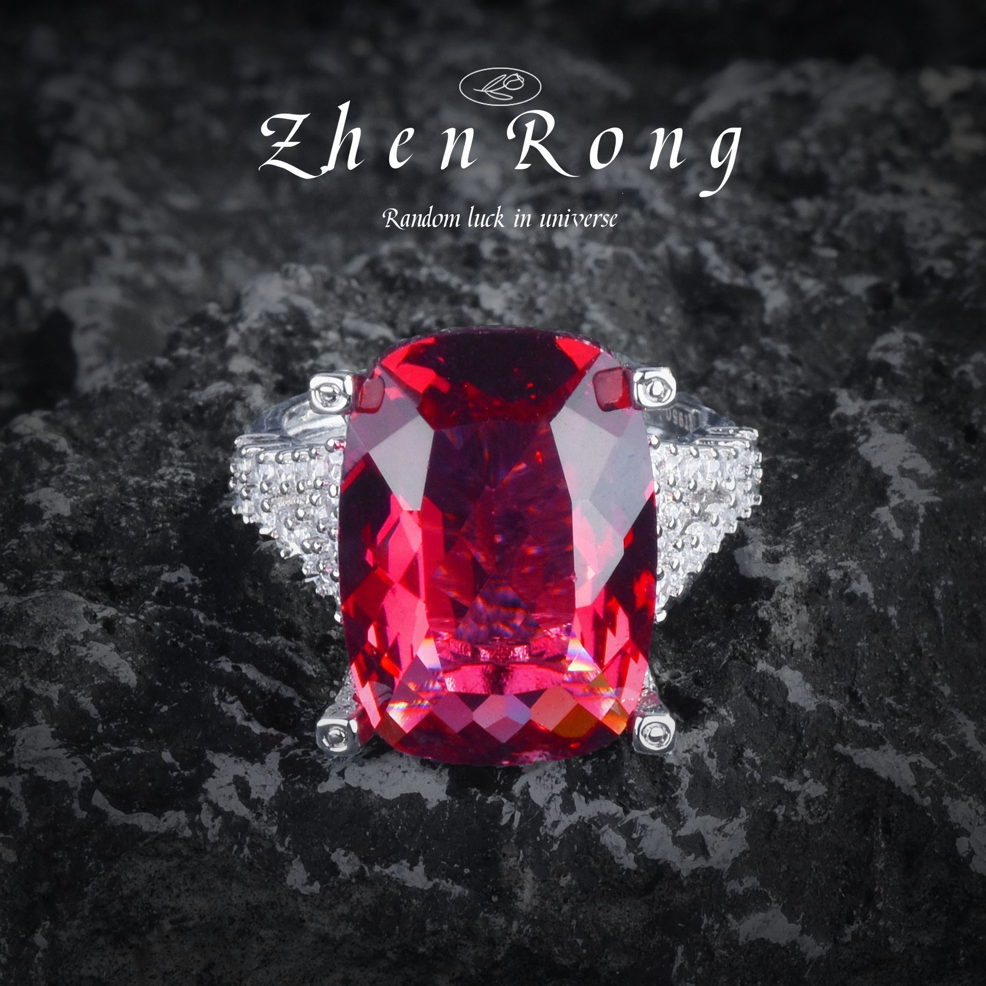 Moda de lujo Rosa anillo de diamante rojo con incrustaciones de diamantes de alto carbono de alto grado temperamento corona colgante colorido tesoro pendientes traje mujeres