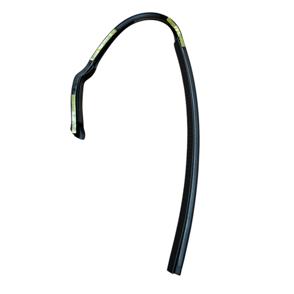 5755A44 5755A443 Is Suitable for Mitsubishi Outlander 13-20 Models Rear Door Sealing Strip B-Pillar Dustproof Strip