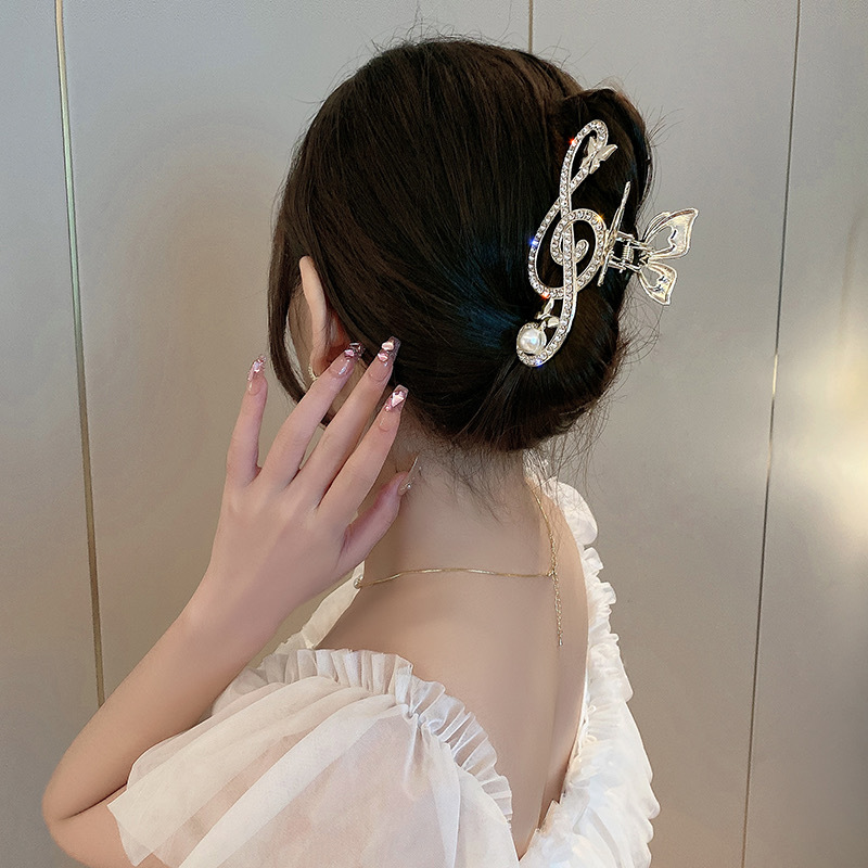Women's Elegant Notes Alloy Plating Inlay Artificial Pearls Rhinestones Hair Claws display picture 4