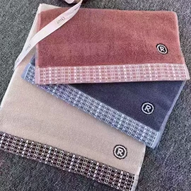 毛巾;浴巾、沙滩巾;方巾、中巾