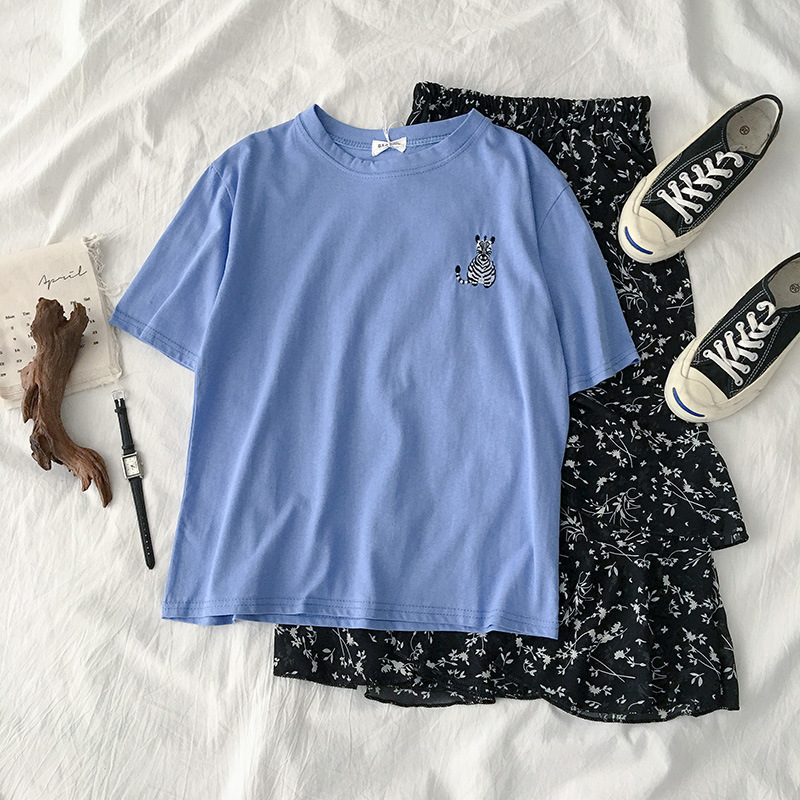 Nuova maglietta sudcoreana a maniche corte da studente con ricamo a forma di animale della Corea del Sud, girocollo, abiti estivi, vestibilità ampia, per donna_voghion.com