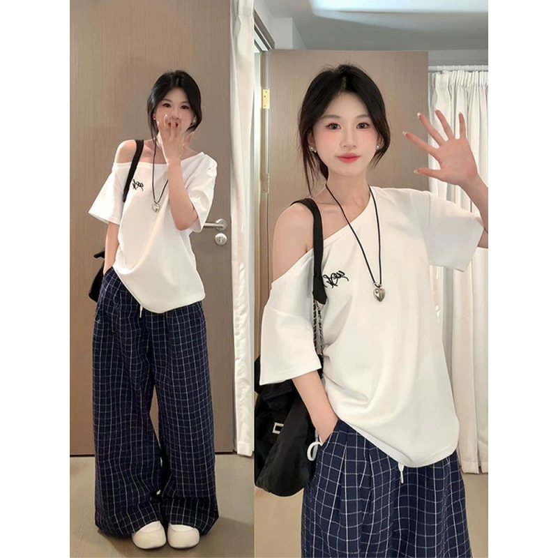 Корейский элитный повседневный спортивный костюм для женщин летом, ленивый и стройнящий, широкие брюки с косыми плечами и короткими рукавами, комплект из двух предметов, уменьшающий возраст.
