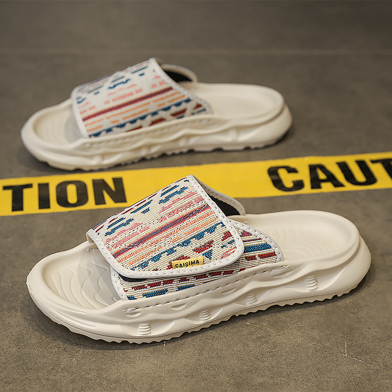 Zapatillas transfronterizas para hombres verano 2025 nuevas zapatillas de moda de playa sandalinas casuales
