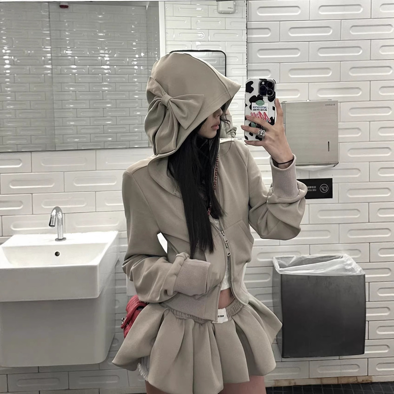 Korean Sweet Style Warden Edge Khaki Bowknot Hooded Sweatshirt for Women, Spring Short Cardigan Jacket for Petite Figures