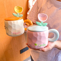 Tulip-shaped mug with lid and spoon, high-quality and cute home office gifts for girls, ceramic drinking cup