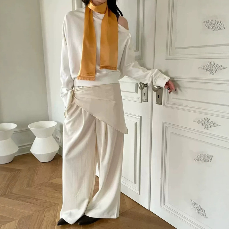 No returns or exchanges, 2026 spring new Korean style lace-up triangle scarf, striped wide-leg straight slim-fit casual pants No returns or exchanges, 2026 spring new Korean style lace-up triangle scarf, striped wide-leg straight slim-fit casual pants