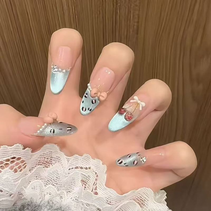 【ケーキが大好きなクマさん】水玉キャットアイウェアラブルネイル、キュートなショートビーニーマニキュア、デイリーに優しく美白|undefined