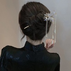 Elegant butterfly wind chime fringe hairpin tied at the nape, retro ancient-style hair accessory with water pearl hairpin