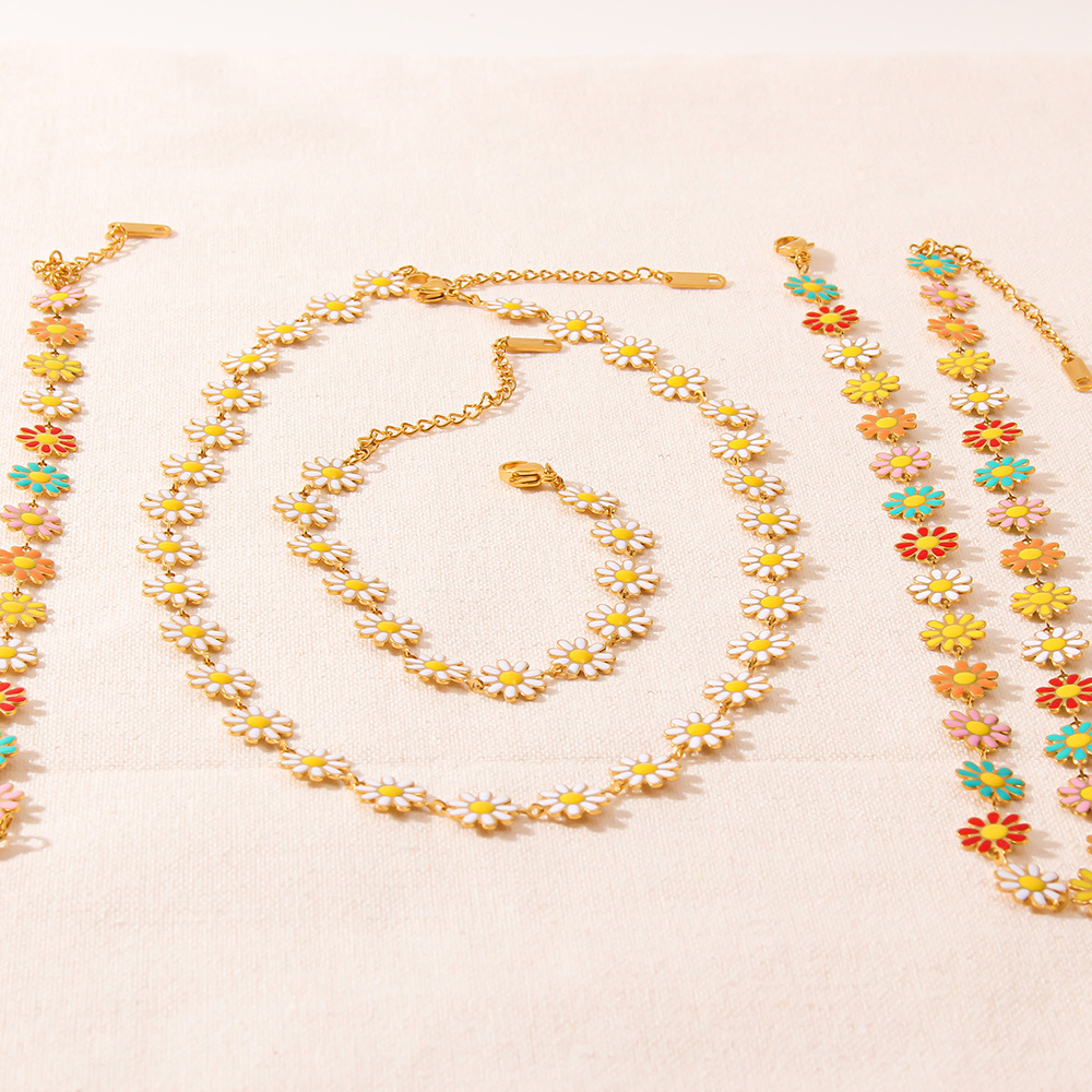 7g Weight Bracelets, Necklace Classification 1 Piece Quantity Daily Occasion 304 Stainless Steel Material Daisy Pattern All Seasons Season Women's Gender Plating Design Elegant Style Wholesale Jewelry Elegant Daisy 304 Stainless Steel Plating Bracelets Necklace 4