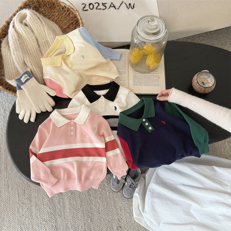 Demi-season knitted sweater for men and women