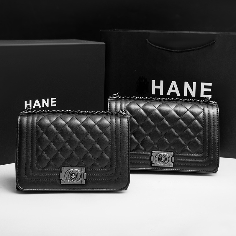 Bolso de las mujeres Nuevo 2024 Chanel estilo rombo cadena bolsa de Internet de la celebridad simple bolsa de mensajero del hombro ocasional pequeña bolsa cuadrada