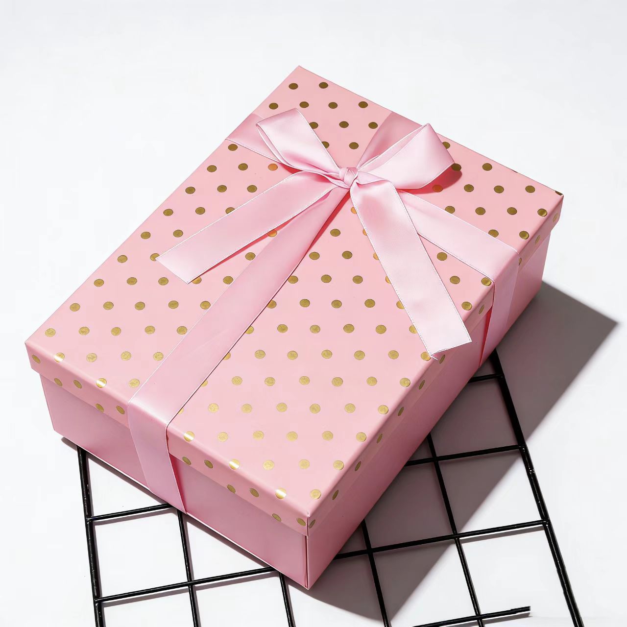Explosiones transfronterizas plegables caja de regalo, caja de regalo de cumpleaños, caja de embalaje de arco de una pieza de Navidad