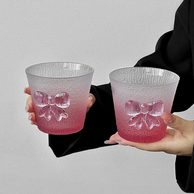 design high quality cocktail wineglass