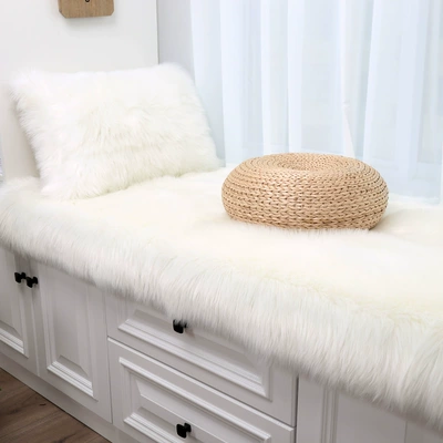 Stuffed Bay Window Mat, Window Sill Mat, Cute Imitation Wool Balcony Mat, Bedroom Carpet, Tatami Mat, Princess Bay Window Blanket (Car Carpet) - white-long-hair-60120cm